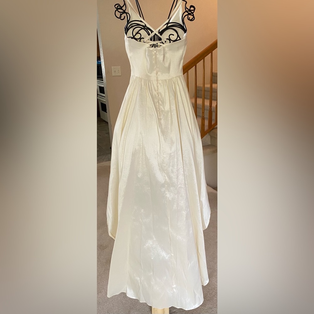 Ivory High-Low Gown - Picture 3 of 6